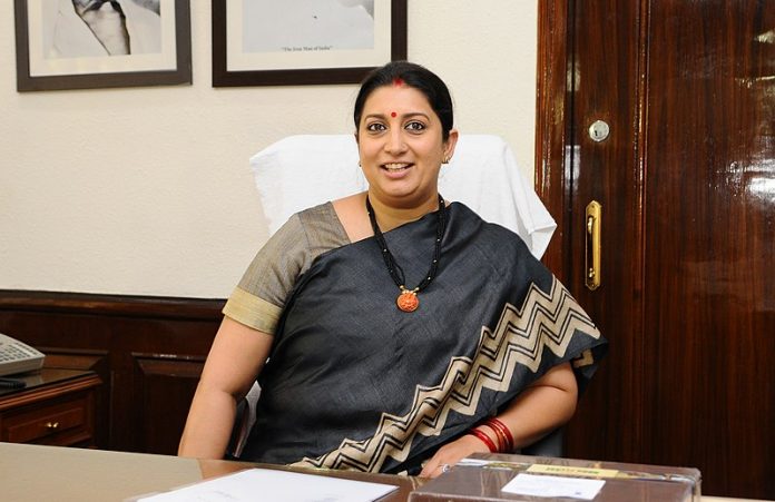 Smriti Irani talks to muslim women on 1 year of Triple Talaq abolition