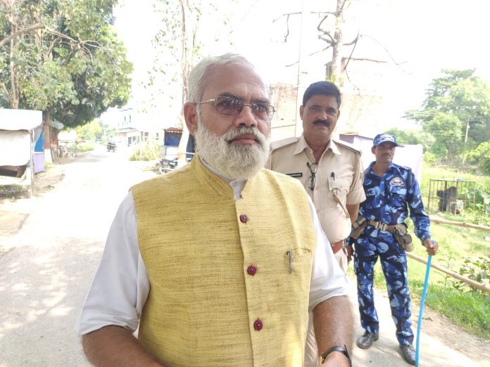 PM Modi lookalike मोदी के हमशक्ल_newsgram