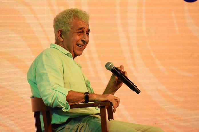 Theater being the central theme of this year's awards, Naseeruddin Shah honored